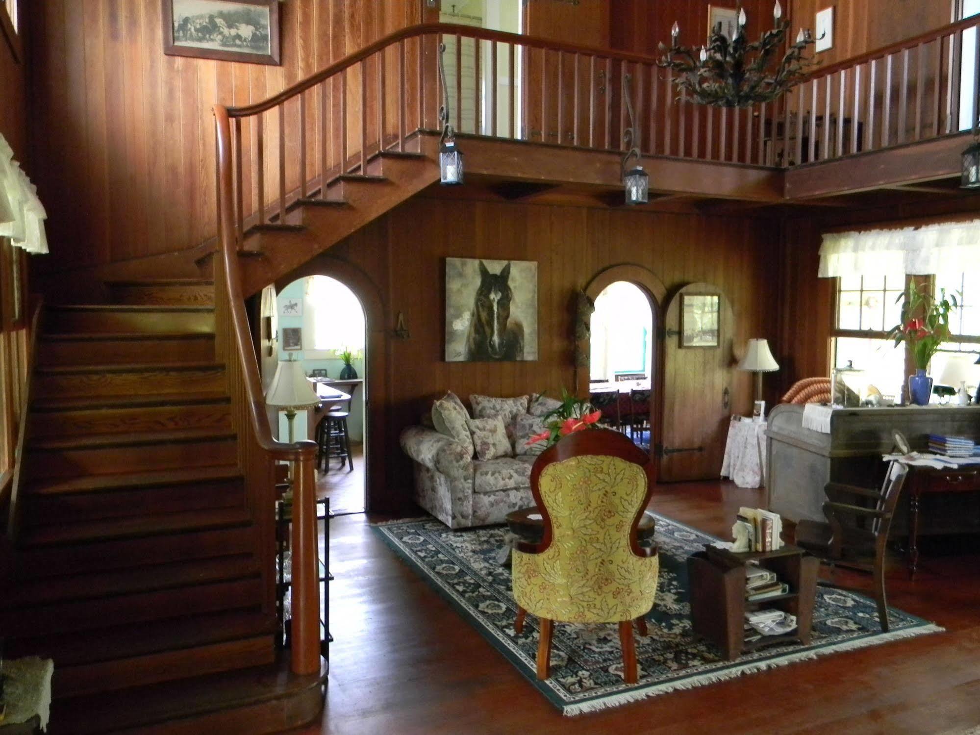 Maureen'S Bed And Breakfast Hilo Exterior photo